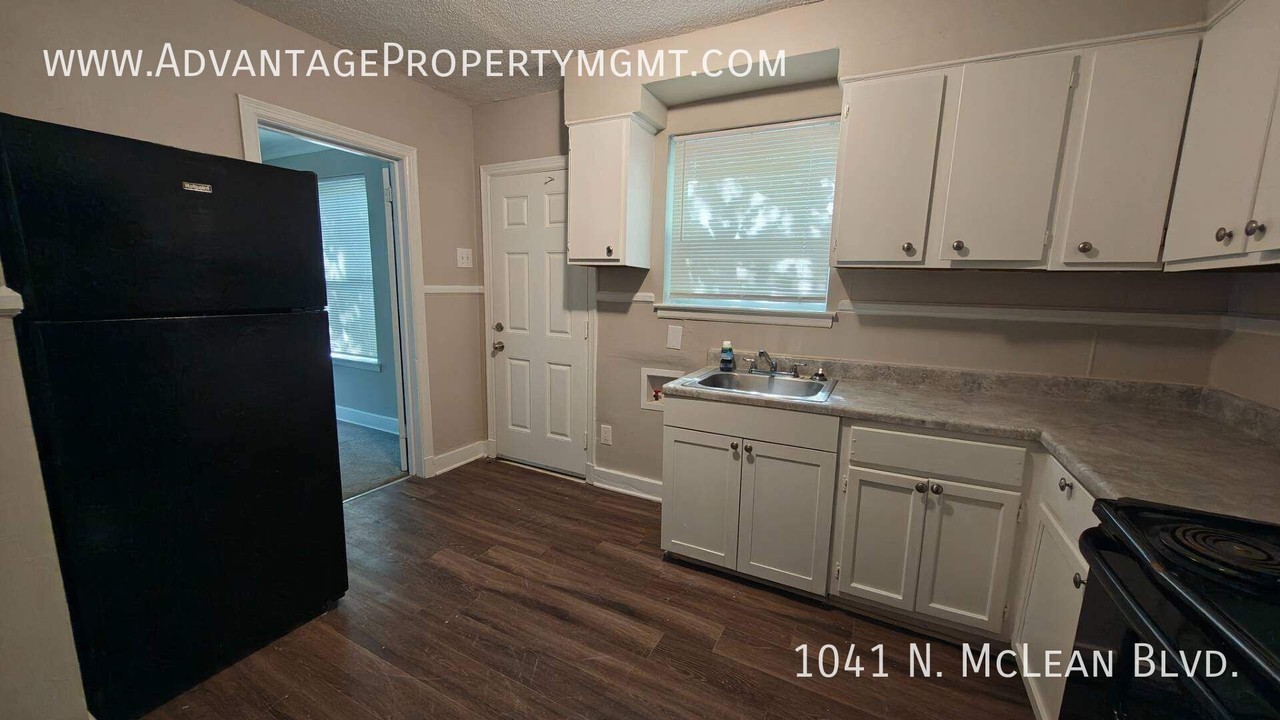 1041 N Mclean Blvd - Photo 5 of 11