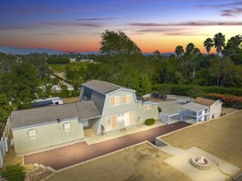 featured image of 410 Palomino Rd