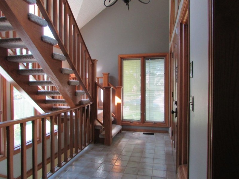 4616 Farmstead St - Photo 7 of 24