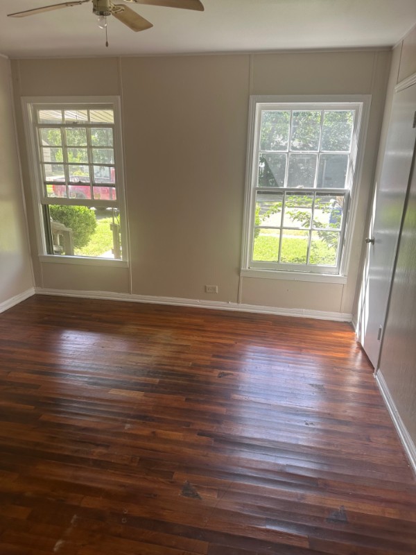 3129 Summer Ave - Photo 6 of 9