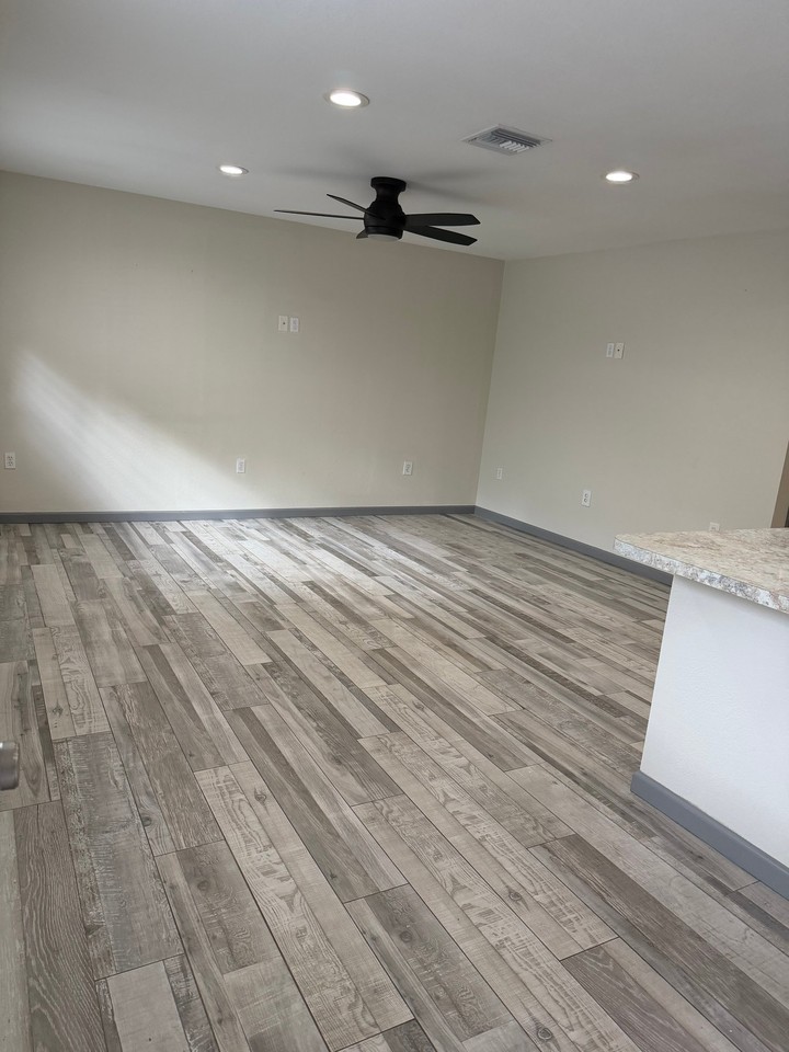 1750 Hamilton Ave #L - Photo 5 of 14