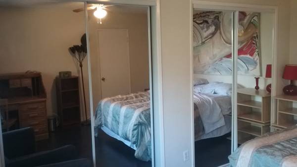 2005 Ivar Ave #18 - Photo 3 of 8