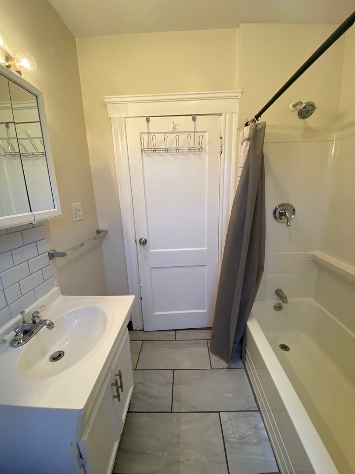 33 Trenton St - Photo 7 of 12