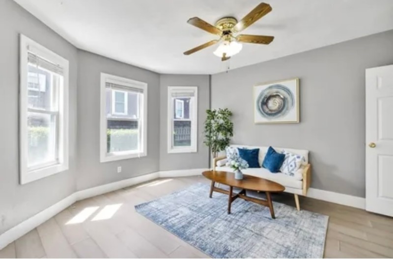 21 Mt Vernon St #1 - Photo 3 of 10