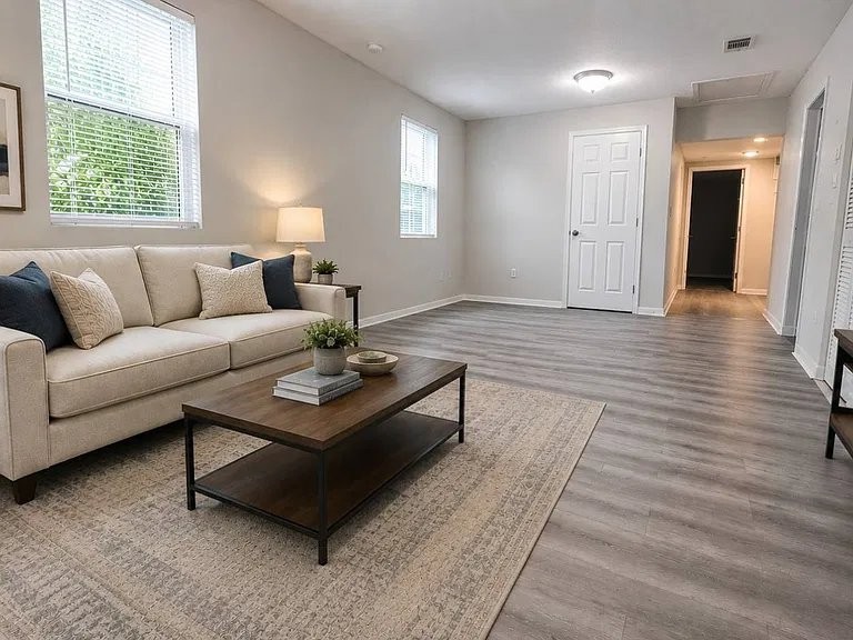 737 Baker Ave - Photo 2 of 18