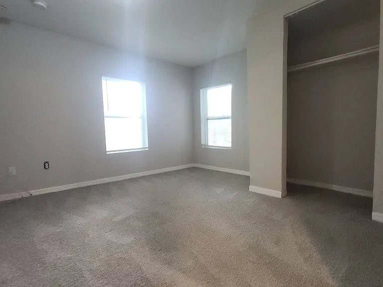 737 Baker Ave - Photo 7 of 18