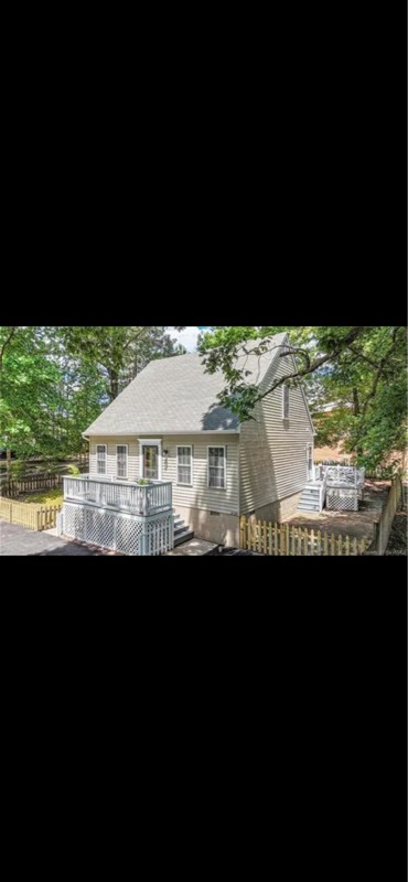 6195 Richmond Rd - Photo 5 of 33