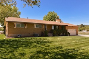 featured image of 1983 E South Weber Dr #1