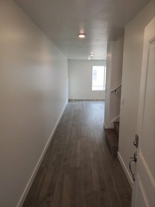 395 Wn - Photo 5 of 10
