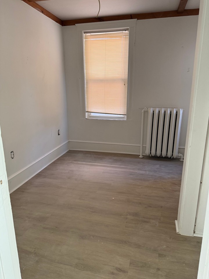 22 Park St #1 - Photo 2 of 3