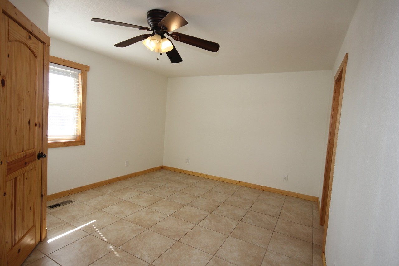 1508 Falls Loop #UP - Photo 5 of 16
