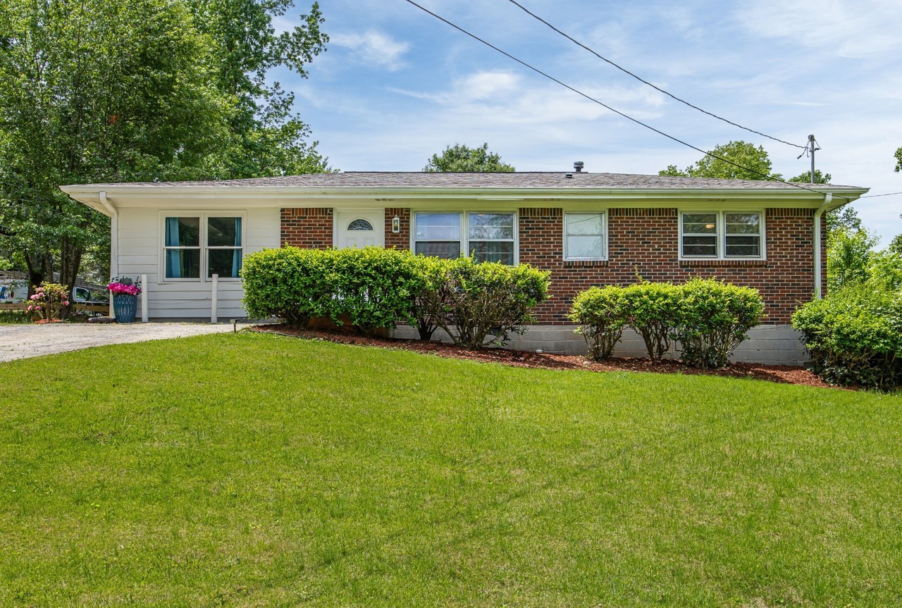 2020 Frank Ln Se
