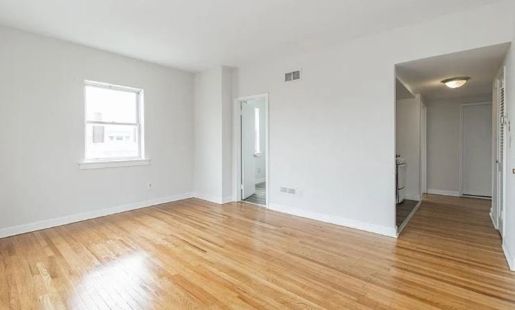 5826 N Mascher St #N - Photo 3 of 16