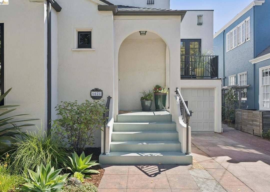 6628 Chabot Rd - Photo 4 of 16