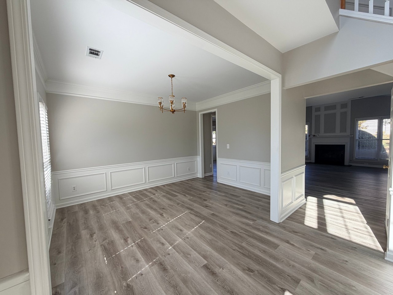 7010 Coffield Ct - Photo 3 of 17