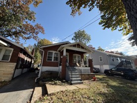 102 S Hartnett Ave - Photo 1 of 1