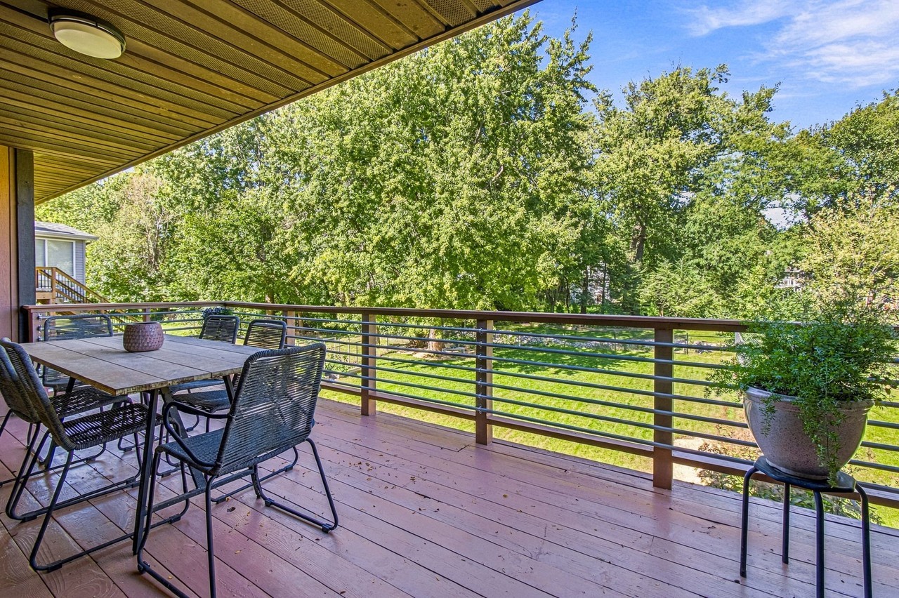 2228 Plaen View Dr - Photo 6 of 20
