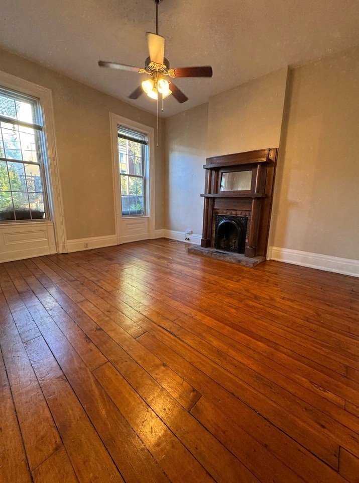 521 Liberty Hl - Photo 7 of 20