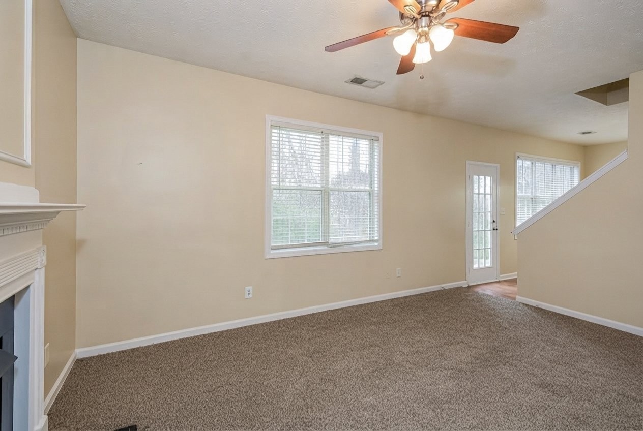 7342 Copperbend Ct - Photo 4 of 10
