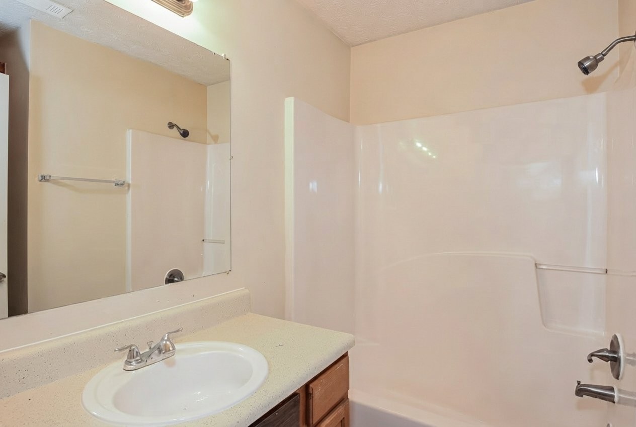 7342 Copperbend Ct - Photo 6 of 10