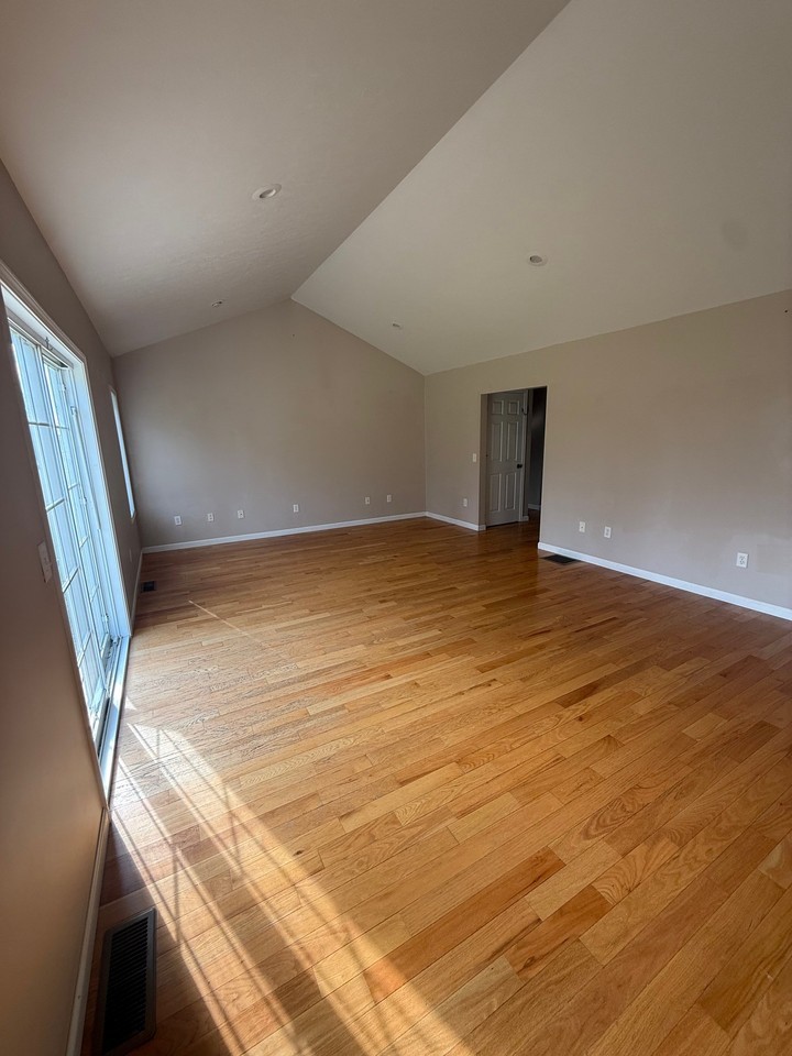 34358 Holkins Rd - Photo 6 of 17