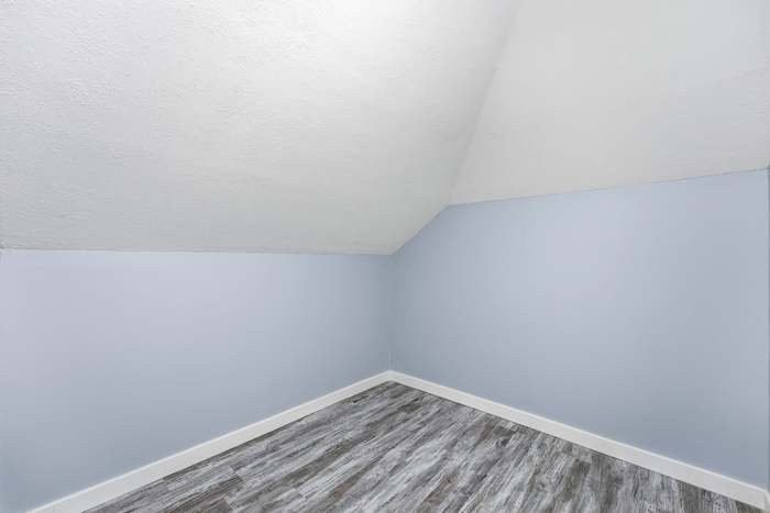 60 Barrison St - Photo 4 of 14