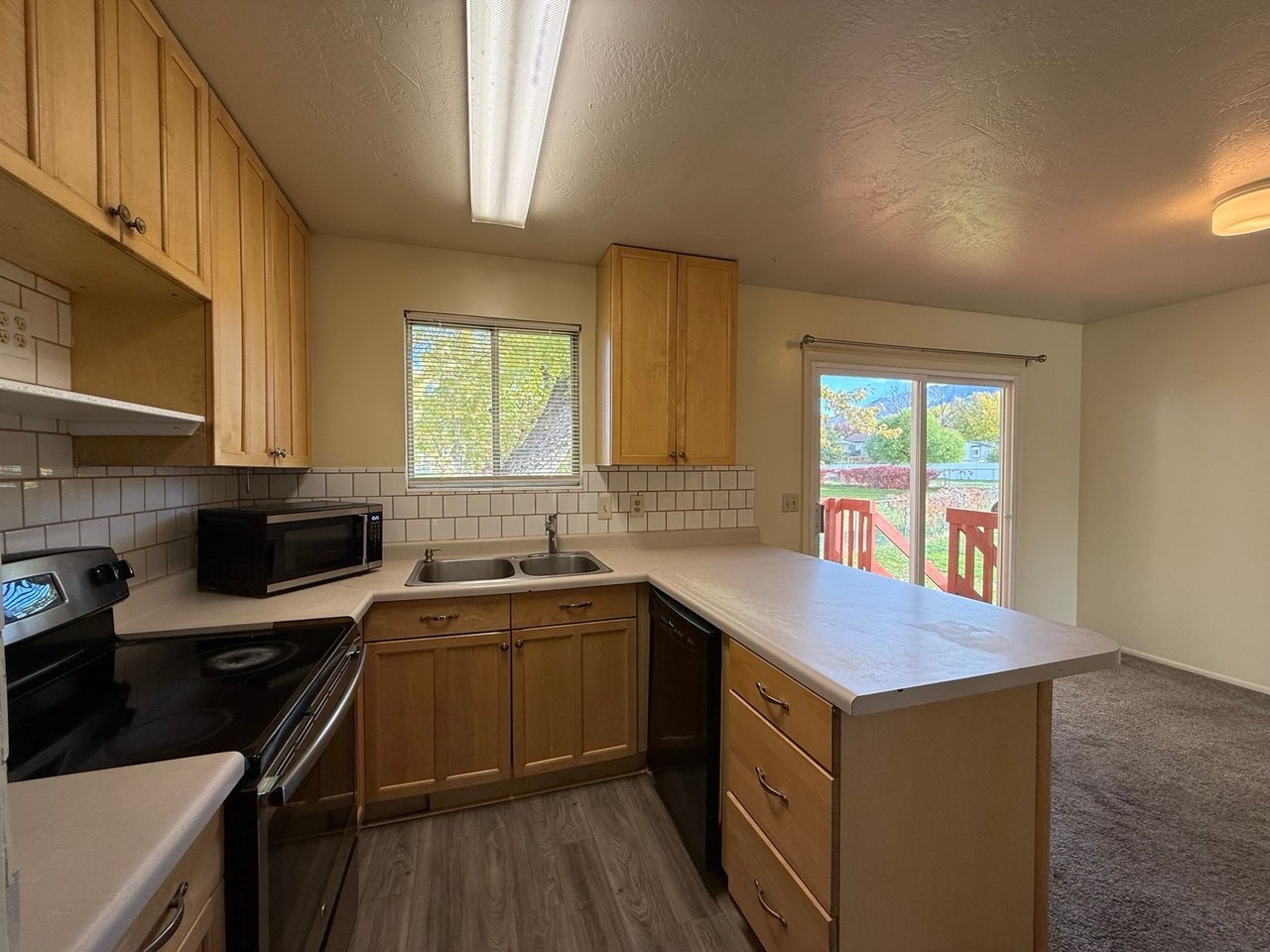 857 E Dusty Rock Cir - Photo 5 of 20
