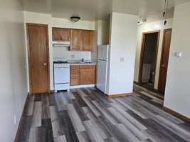 featured image of 313 E Market St