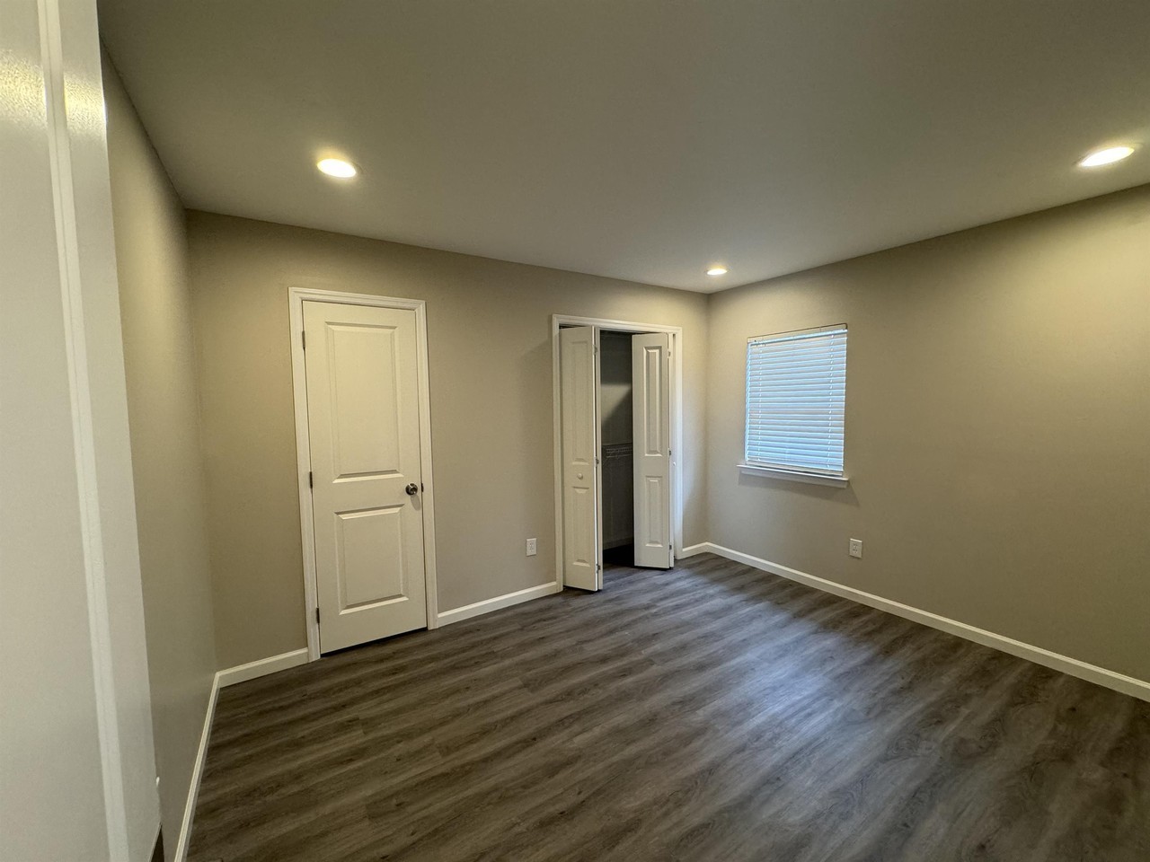 205 Stone Street Northwest - Photo 3 of 28