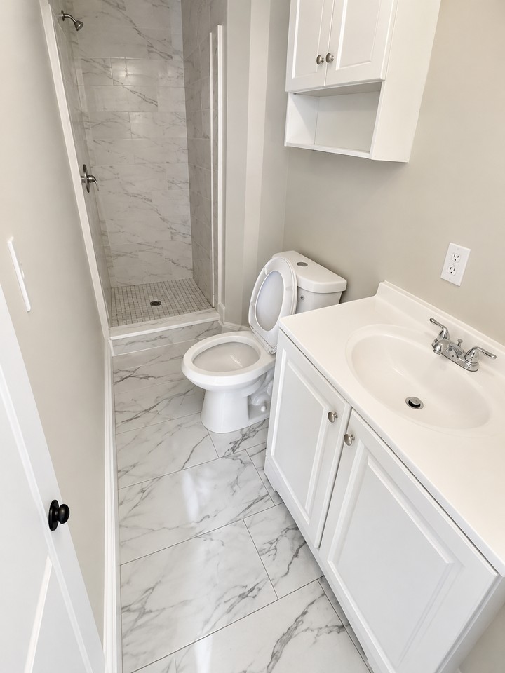 447 Troy-Schenectady Road - Photo 5 of 8