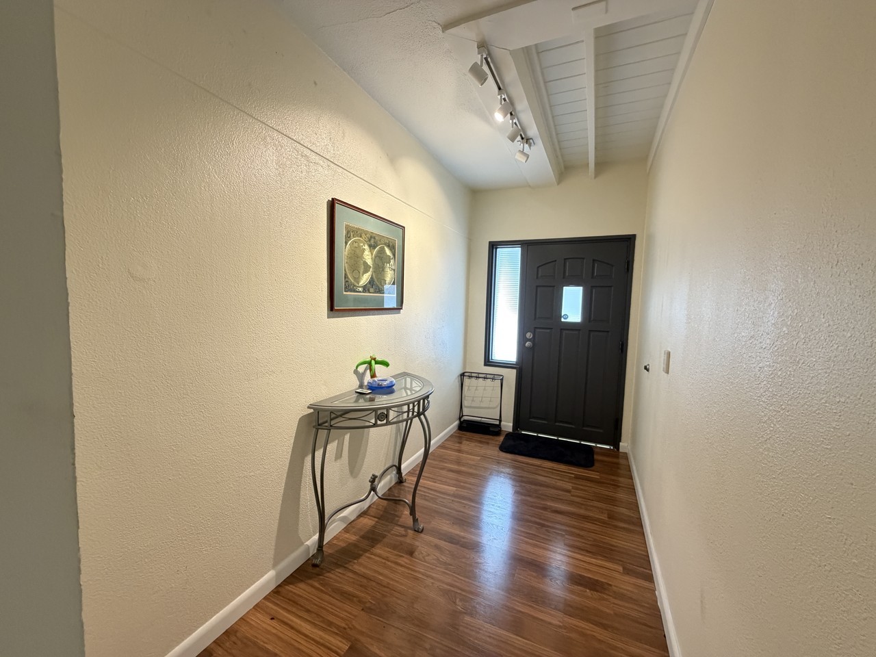 1413 Sw 8th Ct #1 - Photo 2 of 17