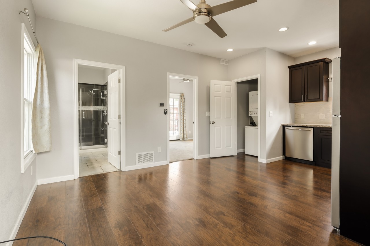 1650 1/2 Gaylord St #1 - Photo 3 of 10