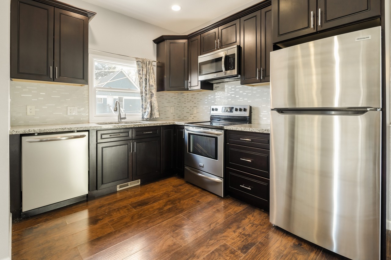 1650 1/2 Gaylord St #1 - Photo 5 of 10