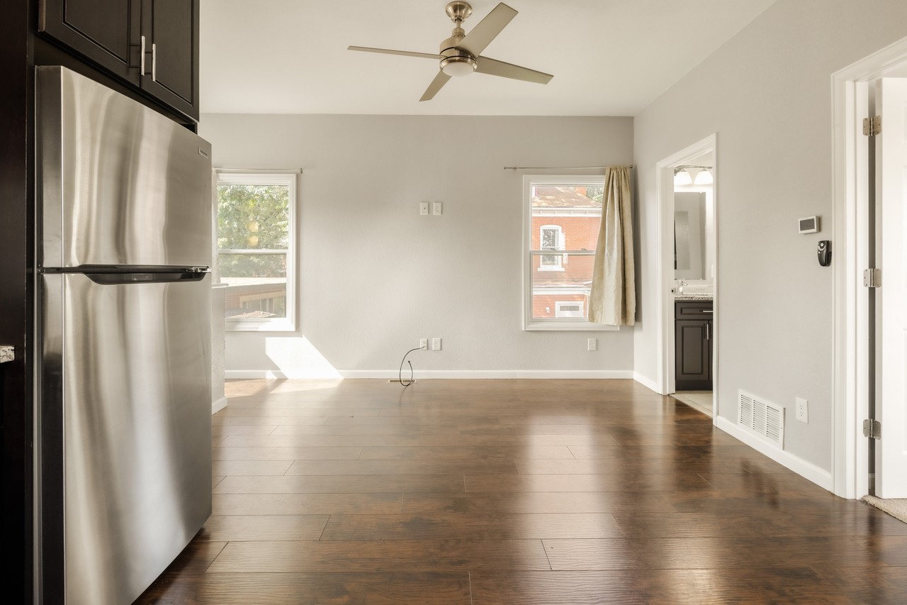 1650 1/2 Gaylord St #1 - Photo 6 of 10