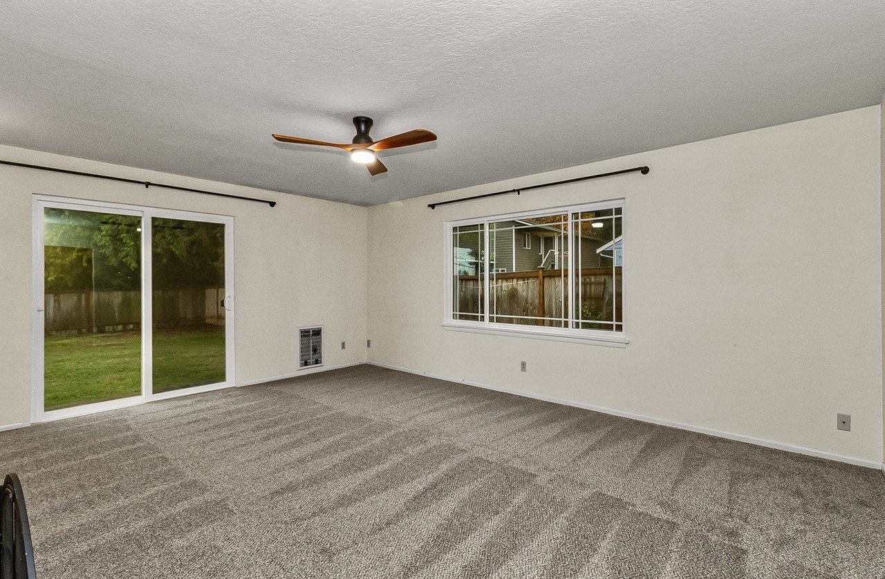 6901 Columbia Ct #1 - Photo 4 of 35