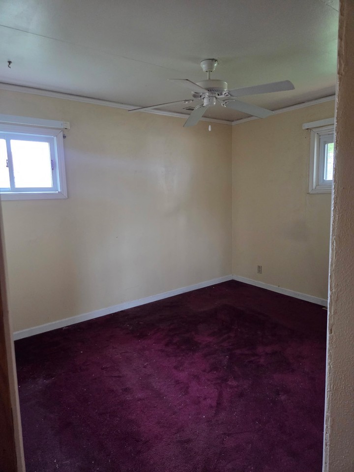 7276 S 37th Pl #1 - Photo 2 of 10