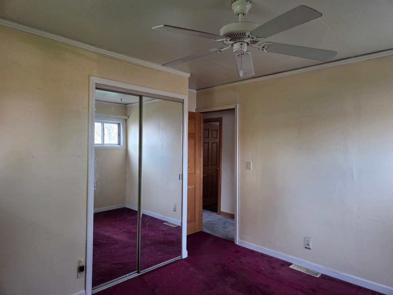 7276 S 37th Pl #1 - Photo 4 of 10