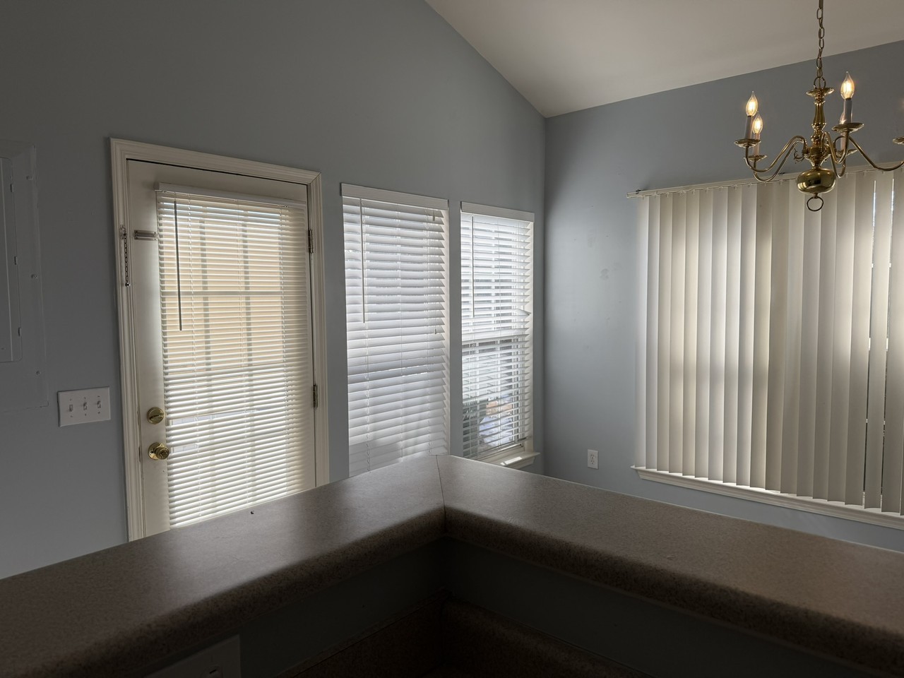 204 Hadley Commons Dr #1 - Photo 3 of 14