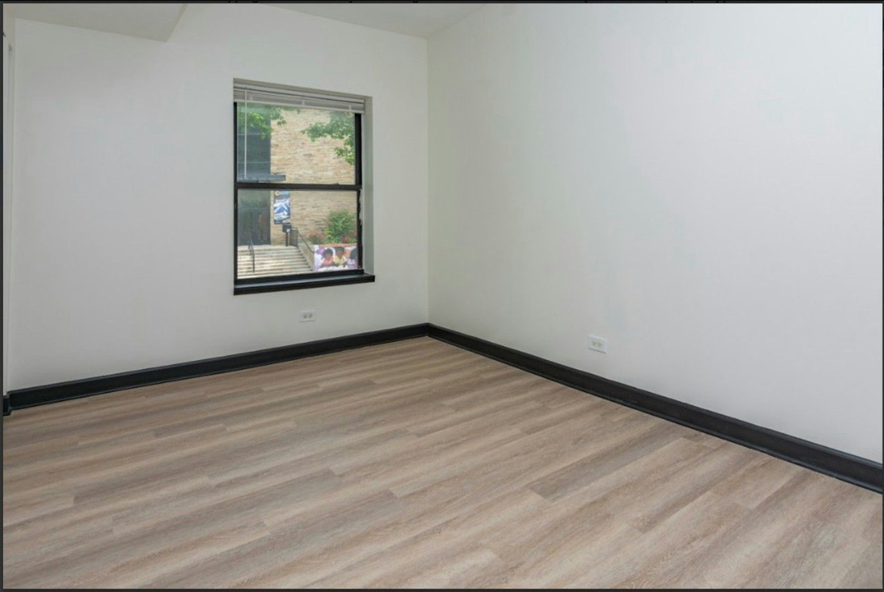 5633 West Washington Boulevard, Unit 307 - Photo 5 of 7