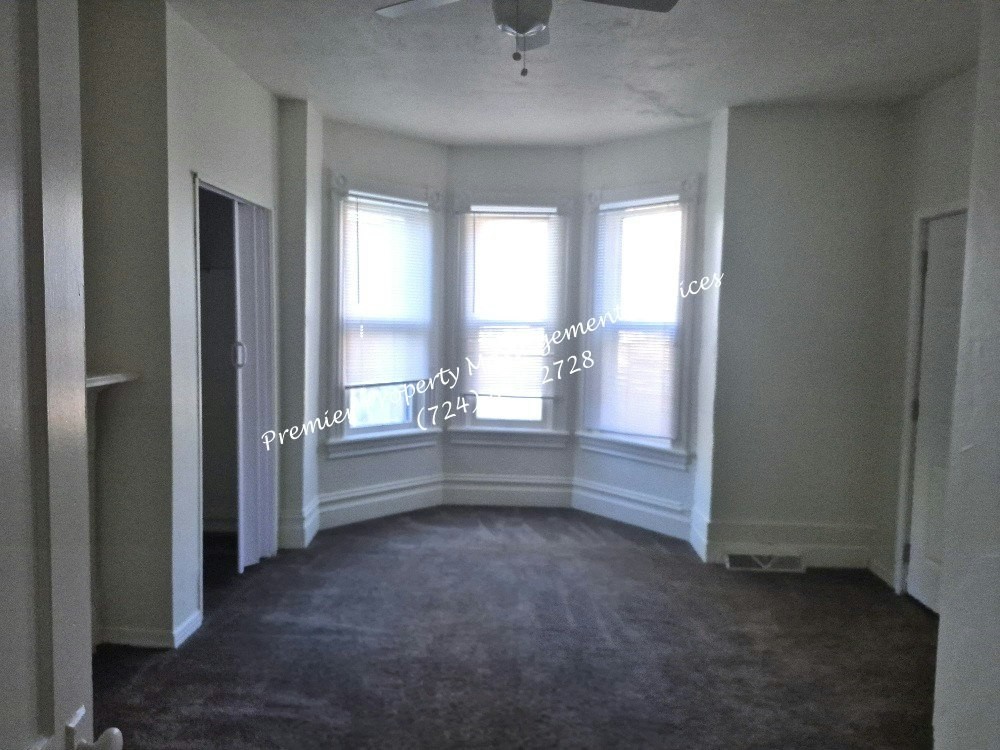 914 School Street, Unit 1 - Photo 5 of 12