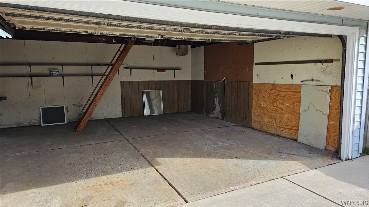 107 Fowler Ave #LEFT - Photo 3 of 27