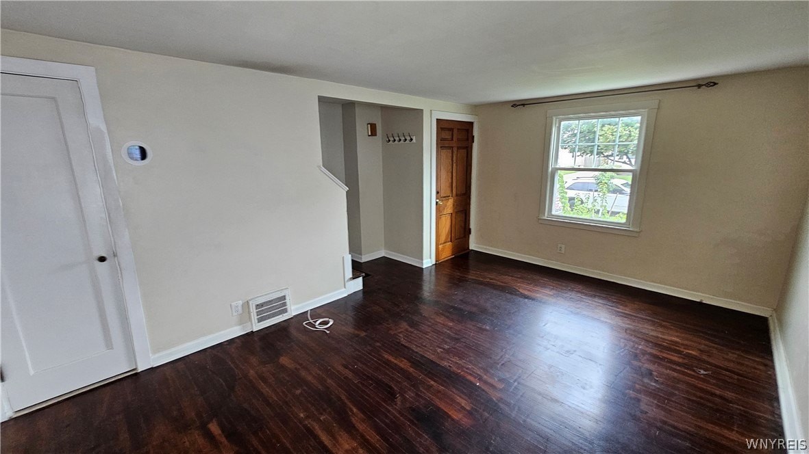 107 Fowler Ave #LEFT - Photo 7 of 27