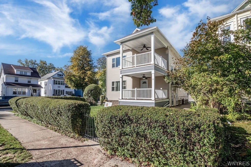 2 Fairchild Pl - Photo 2 of 29