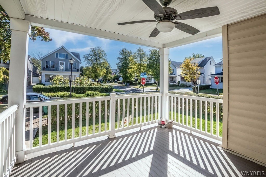 2 Fairchild Pl - Photo 4 of 29