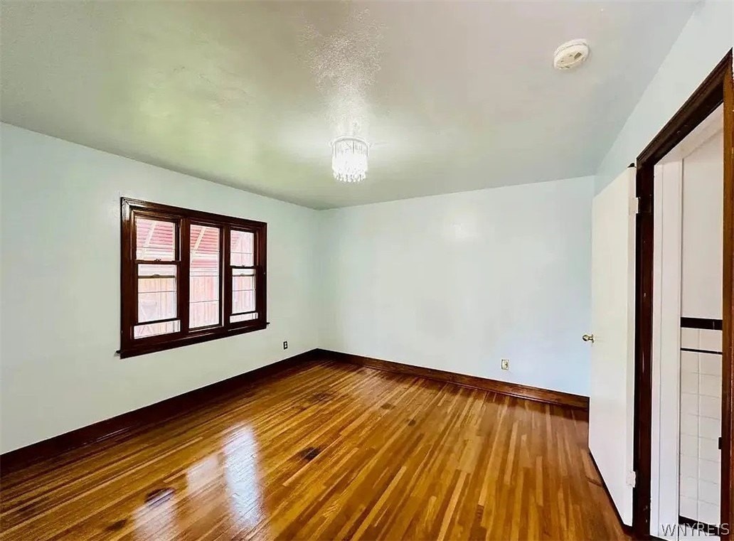 410 Washington Ave - Photo 7 of 11