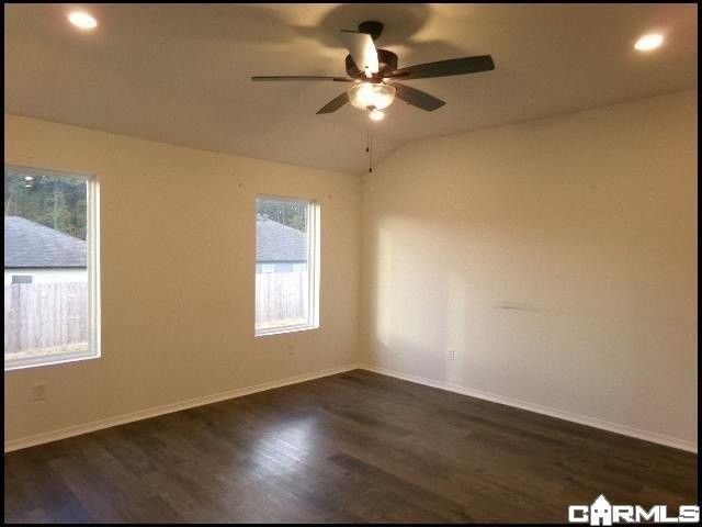 6041 Croft Ave - Photo 2 of 24