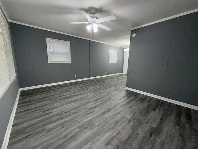 5552 Valleybrook Rd - Photo 4 of 33