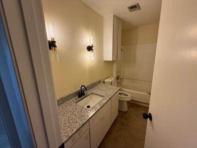 1817 Brazos Dr - Photo 3 of 7
