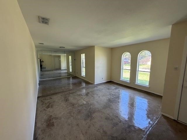 1817 Brazos Dr - Photo 4 of 7