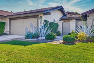 207 Bouquet Canyon Dr - Photo 1 of 1